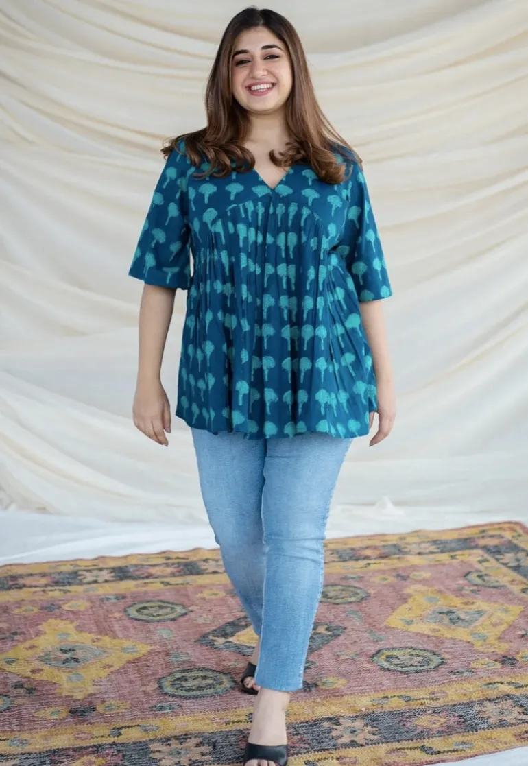 Purvi Dabu Cotton Top