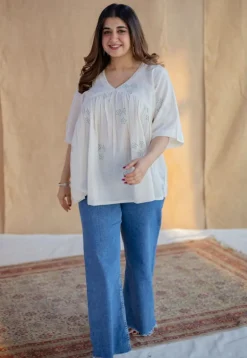 Purvi White Dabu Slub Cotton A Line Short Top