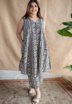 Raahi Fakira Mul Co-Ord Set