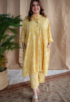 Riham Dabu Slub Cotton Hand Embroidered Co-ord Set