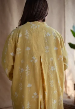 Riham Dabu Slub Cotton Hand Embroidered Co-ord Set