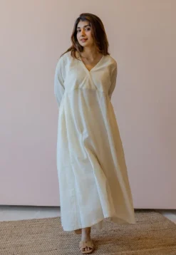 Sana Off White Solid Handloom Cotton Anti-Fit Kurta