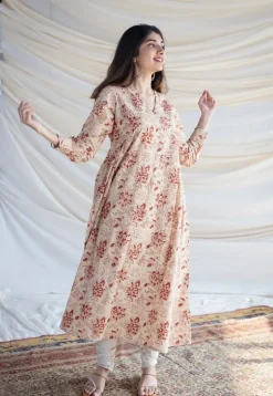 Seerat Kalamkari Kali Kurta