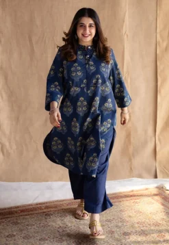 Shrishti Indigo Ajrakh Cotton Straight Kurta