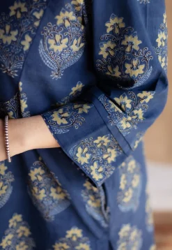 Shrishti Indigo Ajrakh Cotton Straight Kurta