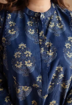 Shrishti Indigo Ajrakh Cotton Straight Kurta