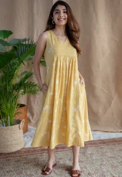 Shyza Dabu Slub Cotton Hand Embroidered Dress