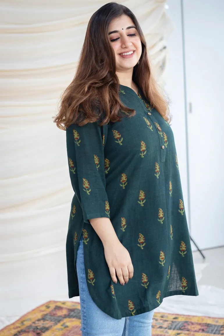 Tanya Slub Cotton Short Kurta