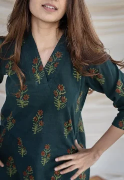 Tara Slub Cotton Short Kurta