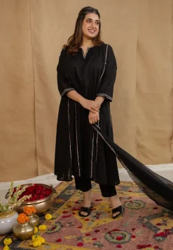 Vamika Mulmul Cotton Black Jhabba Kali Kurta Set (Set of 3)