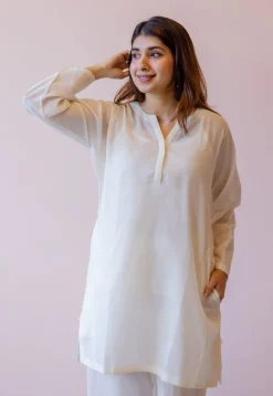 Veda Off White Solid Handloom Cotton A Line Kurta