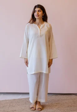 Veda Off White Solid Handloom Cotton A Line Kurta