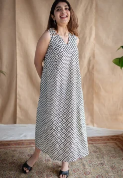 Veena Fakira Mul Dress