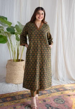 Yashi Green Ajrakh Cotton Straight Pant