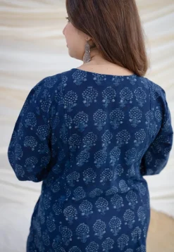 Zinal Indigo Dabu Slub Cotton Kali Kurta